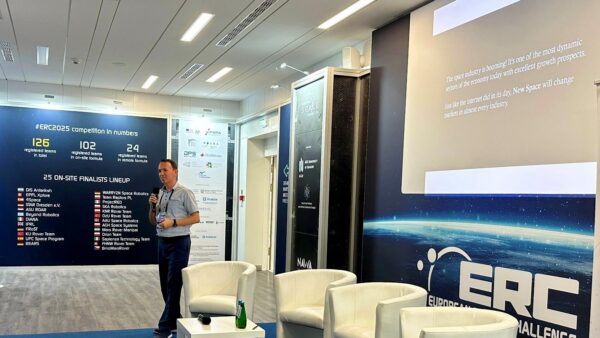 𝐁𝐮𝐢𝐥𝐝𝐢𝐧𝐠 𝐂𝐚𝐫𝐞𝐞𝐫𝐬 𝐢𝐧 𝐍𝐞𝐰 𝐒𝐩𝐚𝐜𝐞: 𝐊𝐞𝐲 𝐓𝐚𝐤𝐞𝐚𝐰𝐚𝐲𝐬 𝐟𝐫𝐨𝐦 𝐌𝐲 𝐊𝐞𝐲𝐧𝐨𝐭𝐞 𝐚𝐭 𝐭𝐡𝐞 𝐄𝐮𝐫𝐨𝐩𝐞𝐚𝐧 𝐑𝐨𝐯𝐞𝐫 𝐂𝐡𝐚𝐥𝐥𝐞𝐧𝐠𝐞 2025